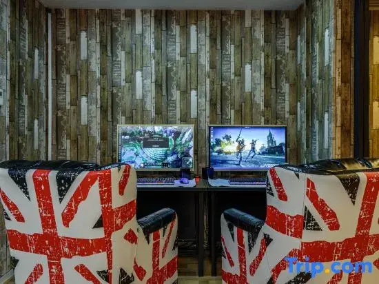 Beibu Gulf No.1 Capricorn E-sports Themed Scenic Apartment