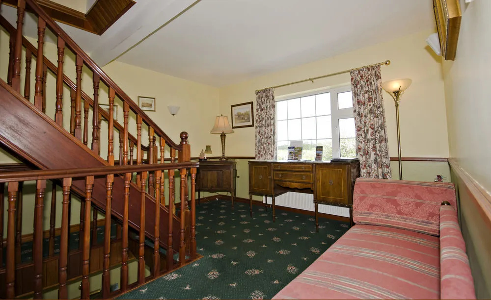 Lurgan House