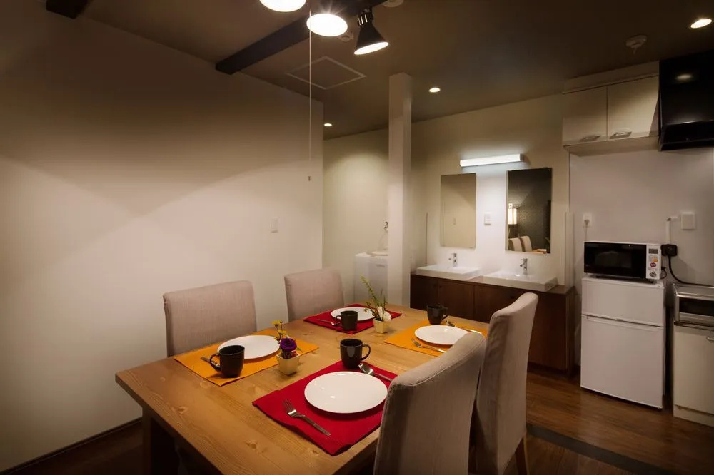 Tsumugi Hostel Enmachi