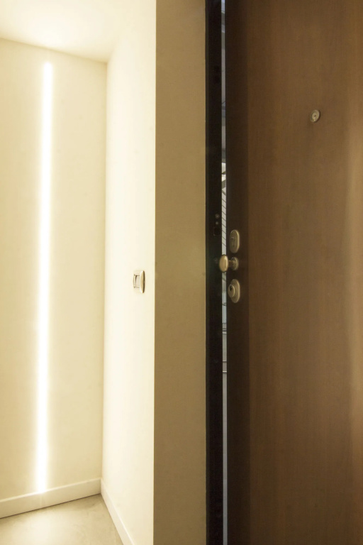 Alessia's Flat - Mac Mahon