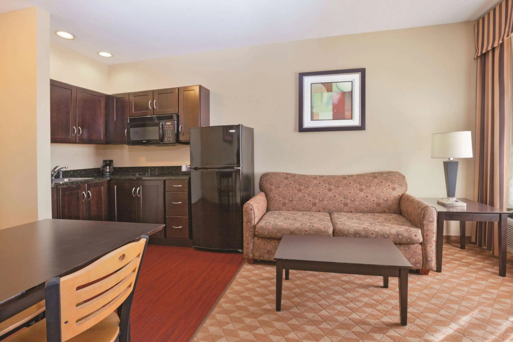 La Quinta by Wyndham Lexington South / Hamburg