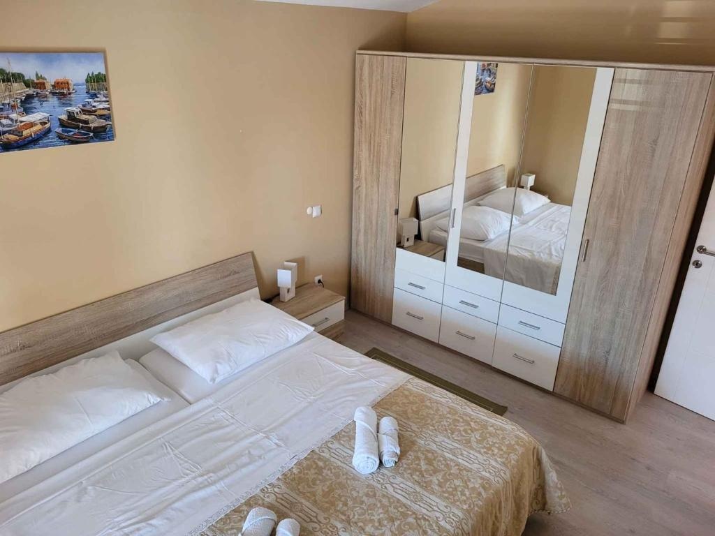 Apartments in Vrsi - Zadar Riviera 41399