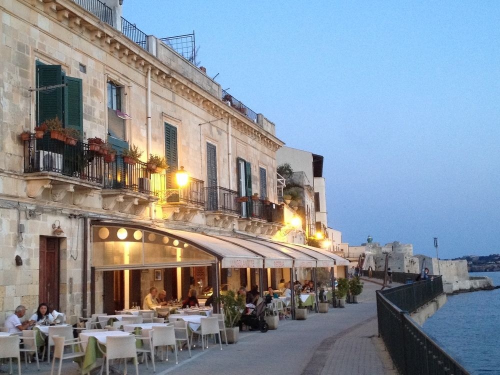 MedFlats Sea View Apartments in Ortigia
