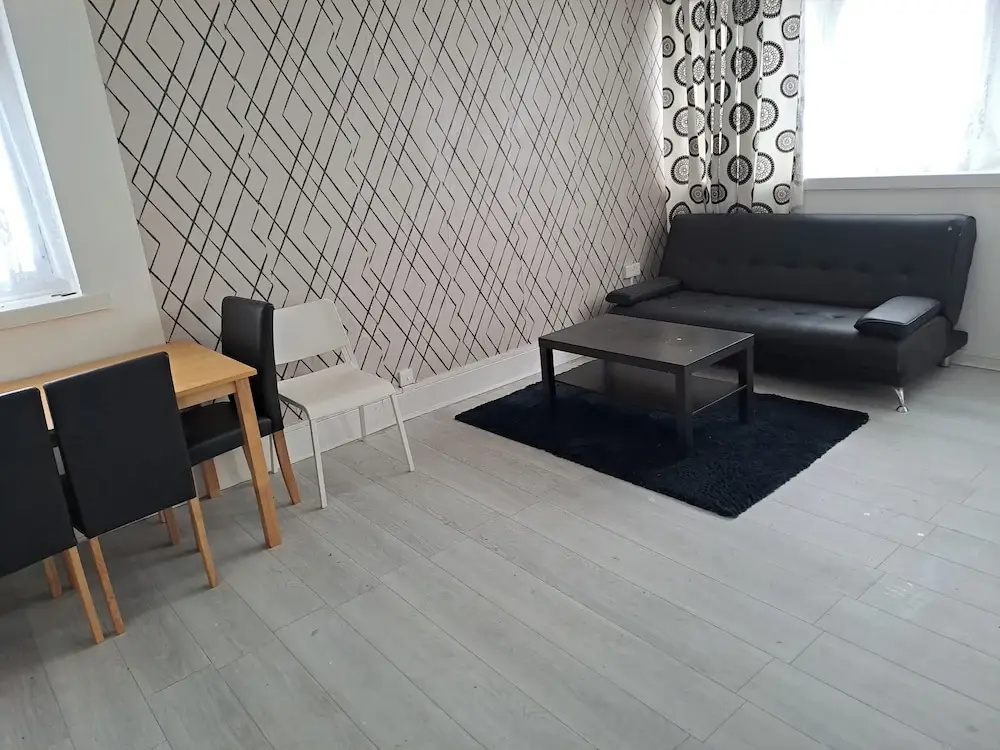 Birminghamflat/sleeps3/freep/closetolocalsights
