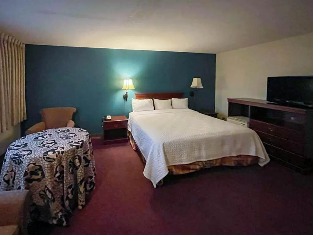 Portside Inn & suites