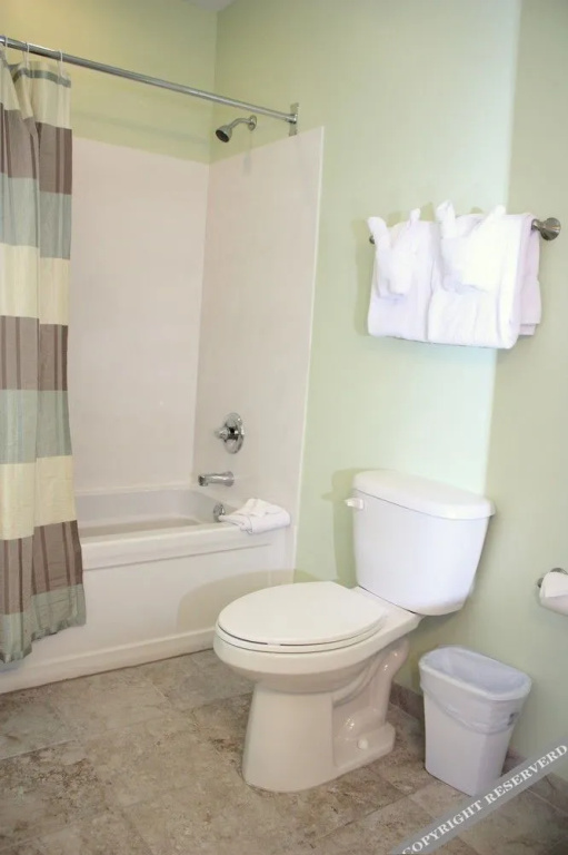 Hosteeva French Quarter Luxury Condo