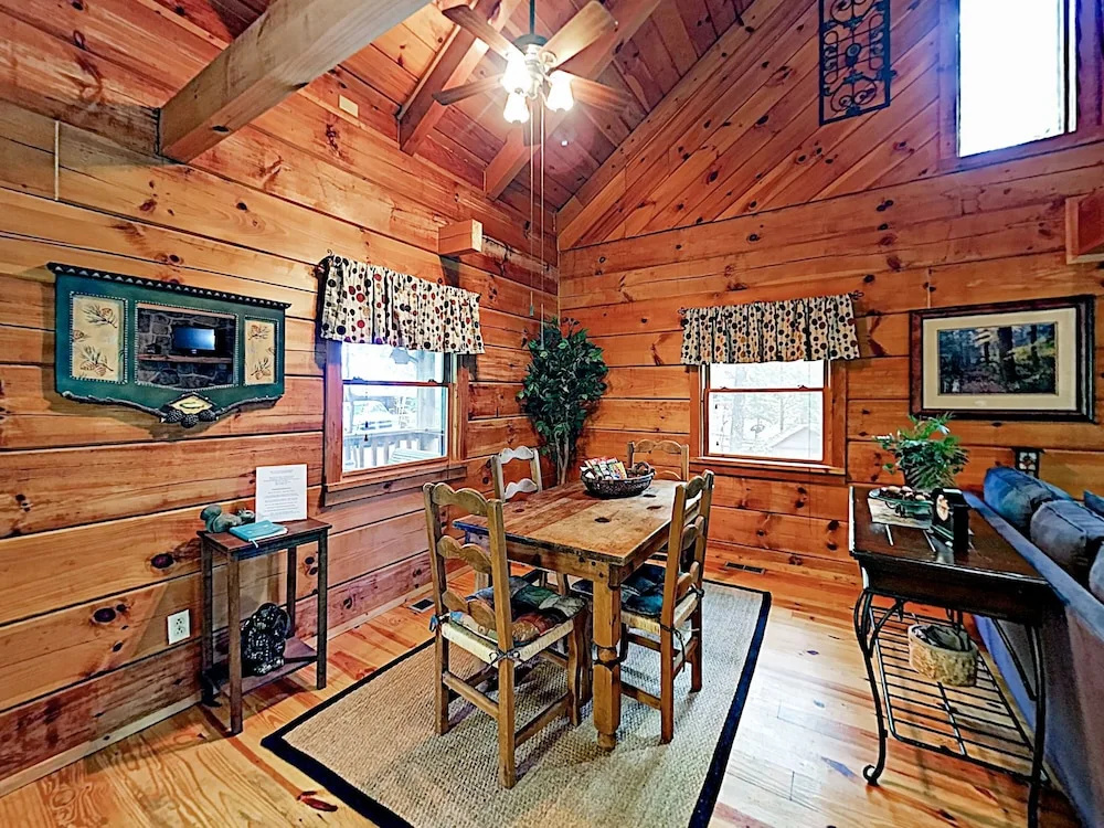 New Listing! Charming W/ Deck & Hot Tub 1 Bedroom Cabin