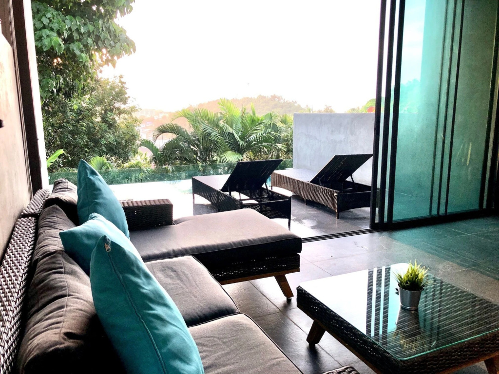 Baan Saint-Tropez Seaview Villas Kata Beach