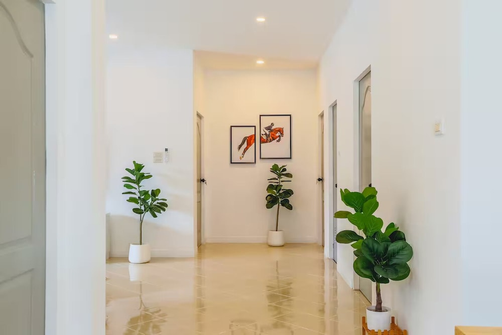 Wink Garden 3 Bedrooms Bangtao Beach
