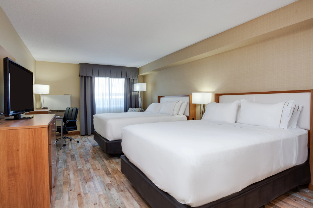 Holiday Inn Express & Suites Fredericton by IHG