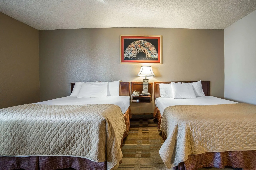 Rodeway Inn Cheyenne I-80 East