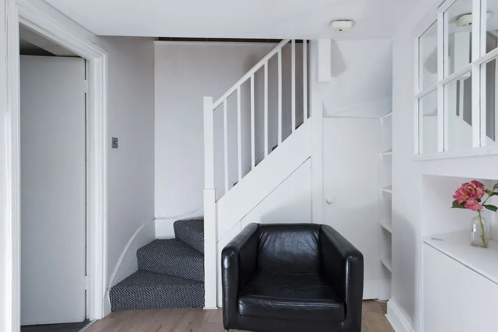 Stunning 1BR Kings Cross Flat!