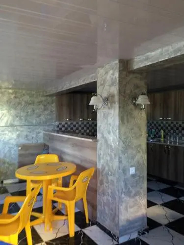 Inn Daviti