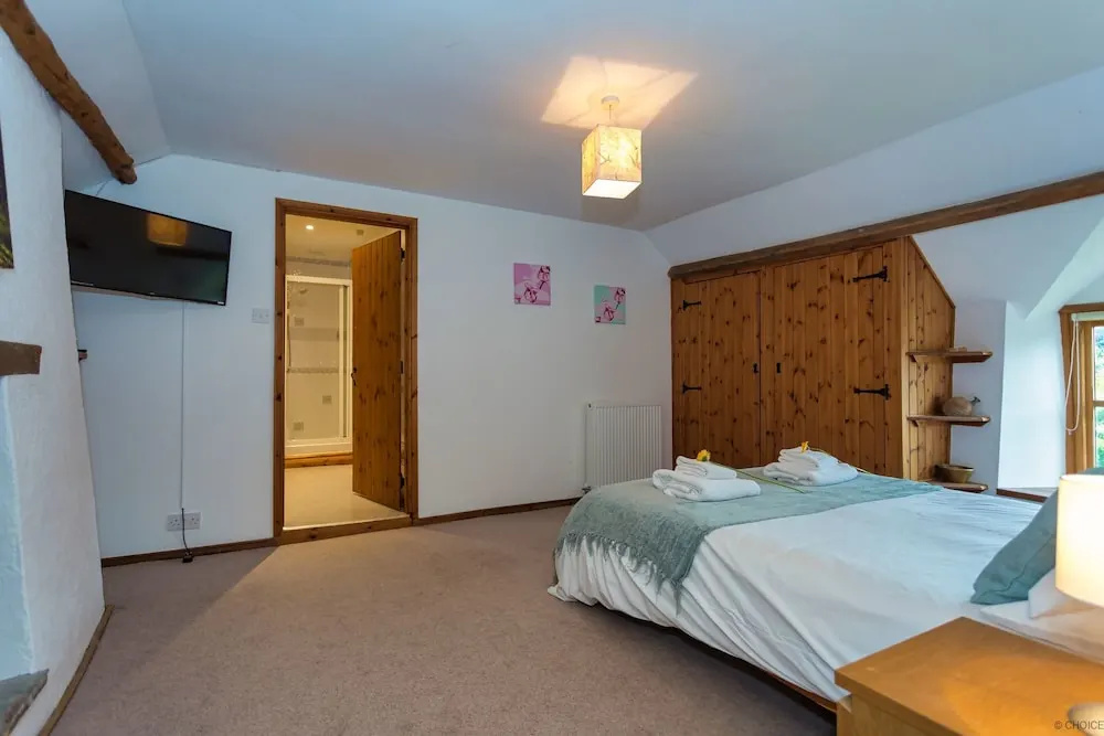 Prixford Barton 6 Bedrooms