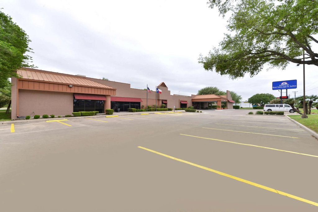 Americas Best Value Inn and Suites Victoria