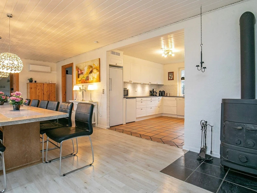 Enormous Holiday Home in Vestervig With Swimming Pool