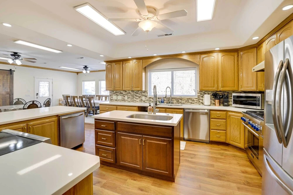Spacious Hildale House with Large Deck!