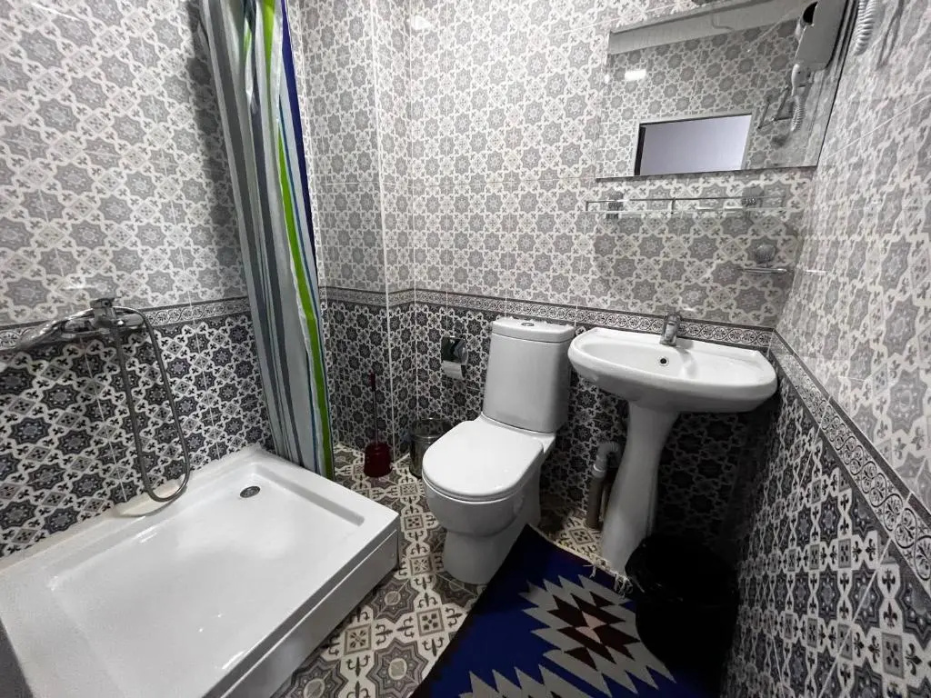 Polvonnazir Guest House