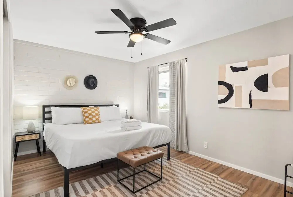 Fashion Square Apt1 SWVillage Scottsdale 8Plex