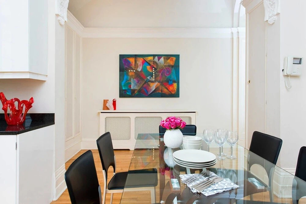 Modern, Spacious Luxury 1BR in Central London