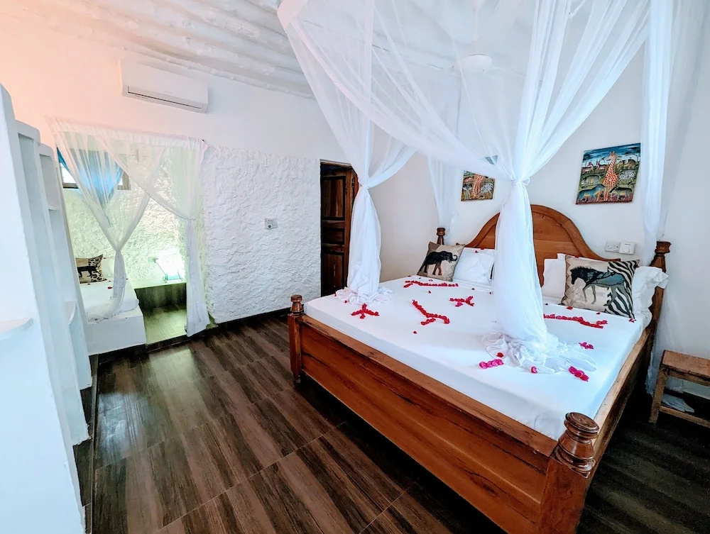 Bahati Villa