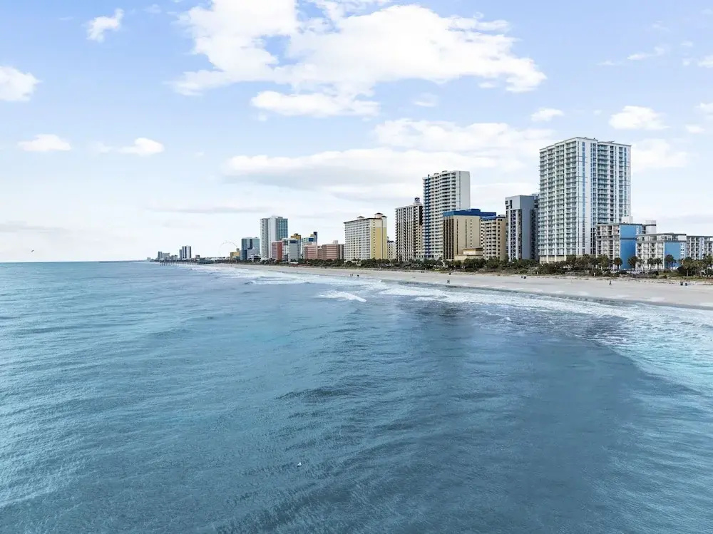 Newly Renovated Oceanfront 1BR Condo