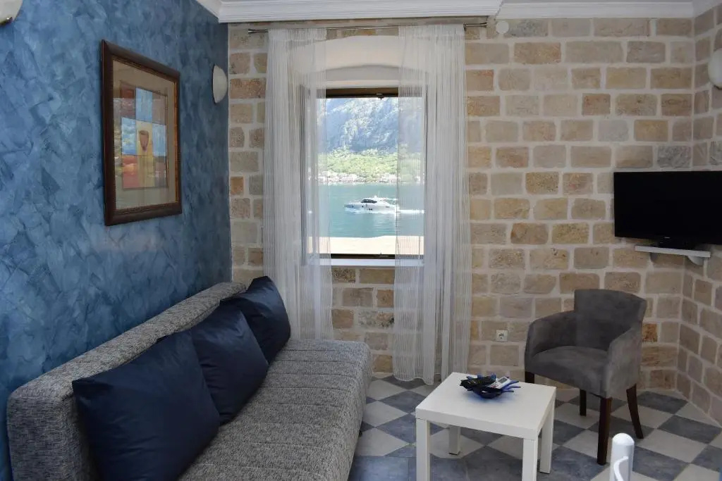 Lanterna Apartments