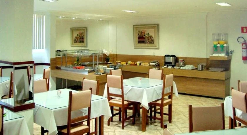 Halley Plaza Hotel