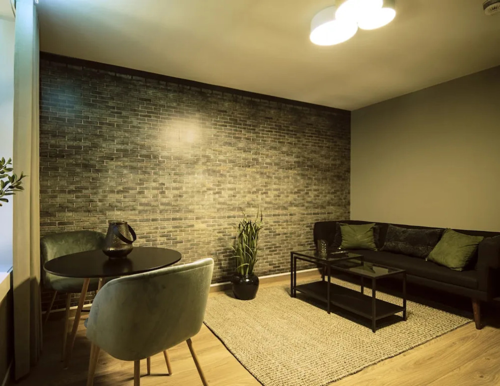 Home Again Apartments Nygata 1