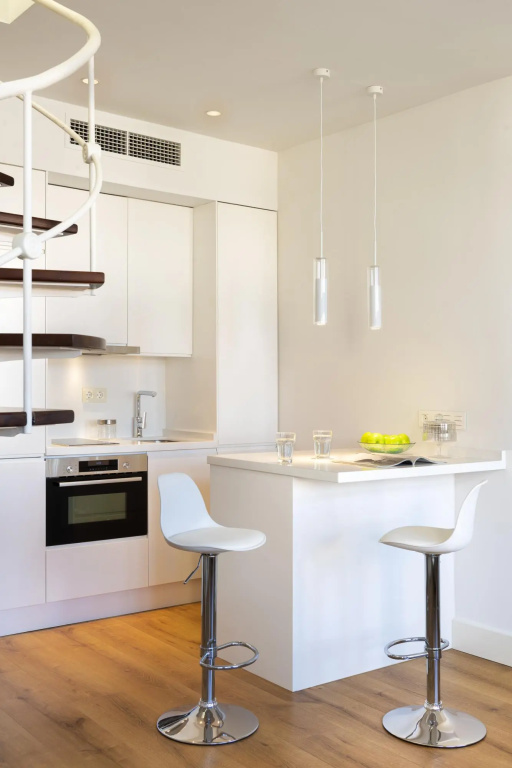 Beautiful Penthouse Located in a Classic Building in the Heart of Seville - Entretejas II