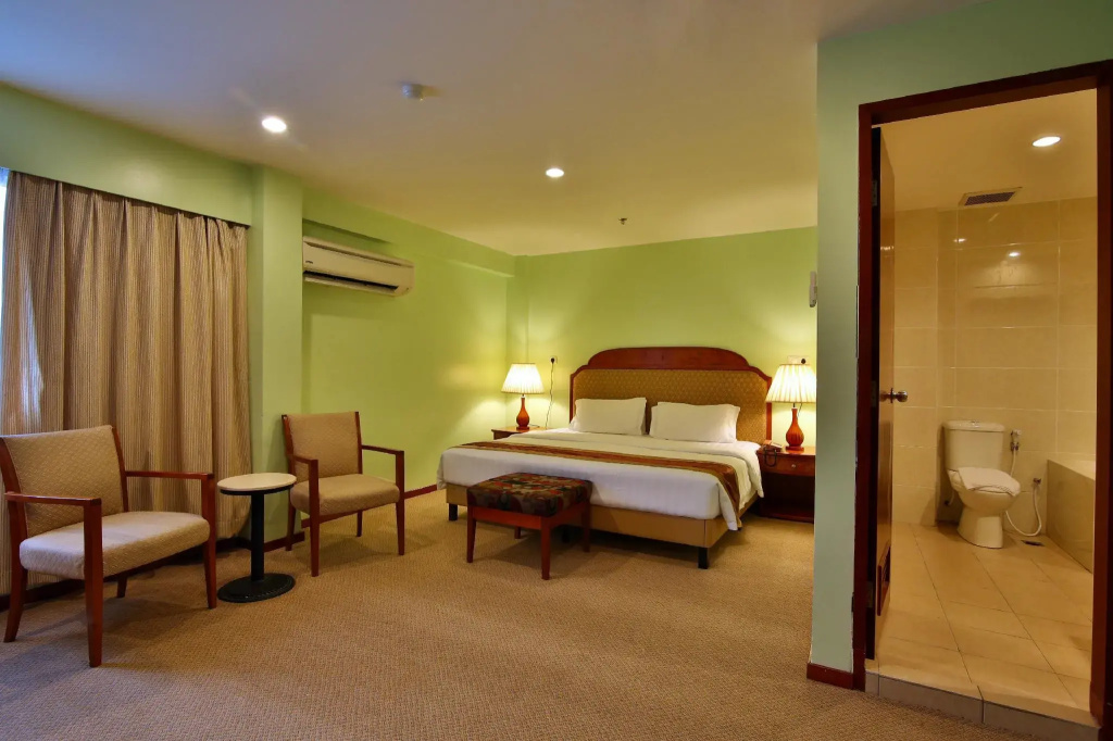 OYO 597 Winner Hotel