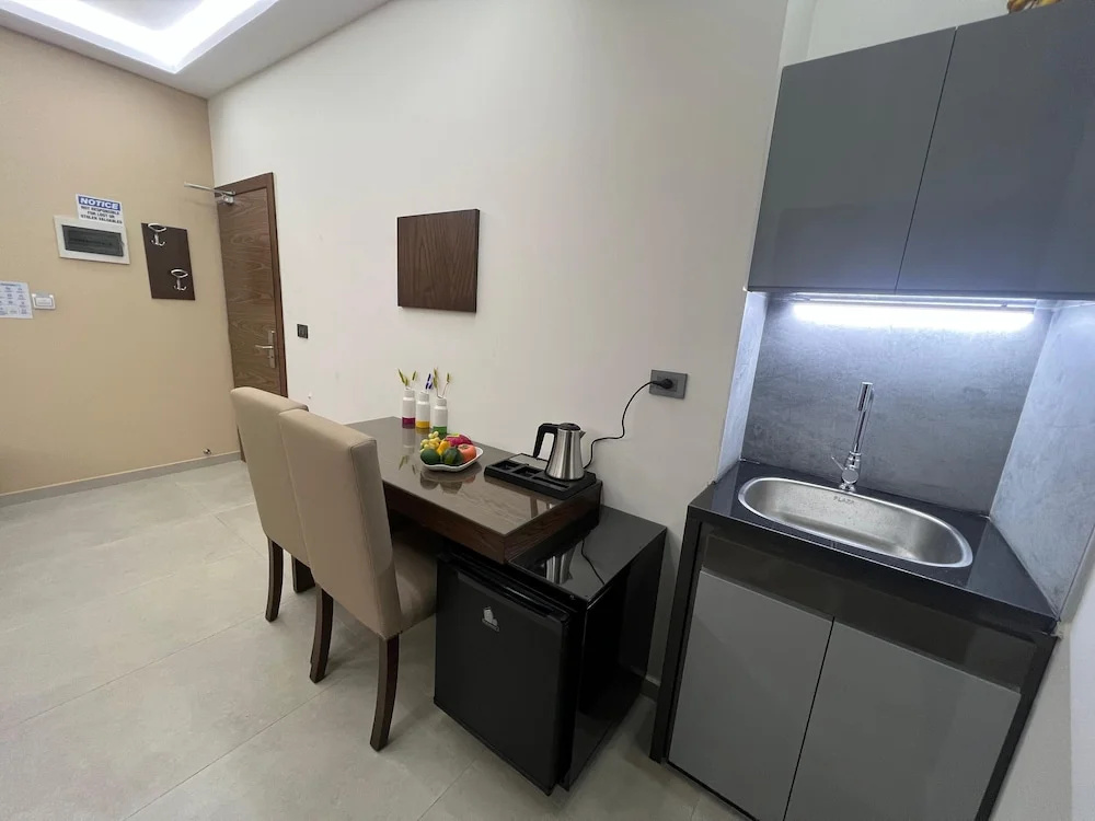 Matar Residence - Spacious Hotel Suites in Beirut