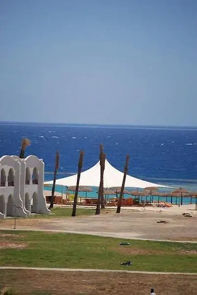 Gorgonia Beach Resort