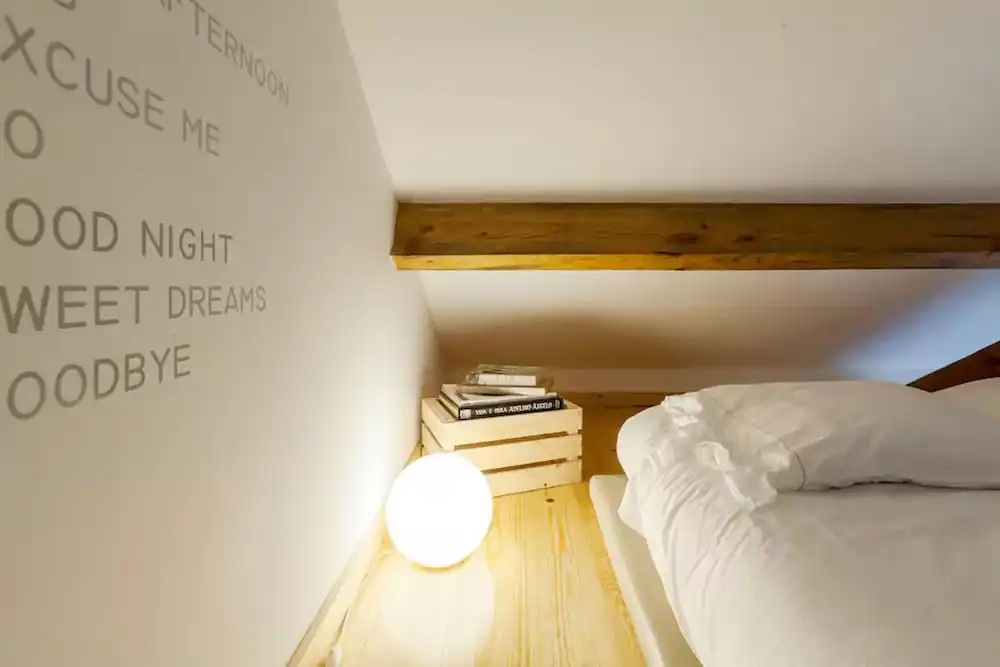 Boutique Rentals - Republica's Garden Studio with views