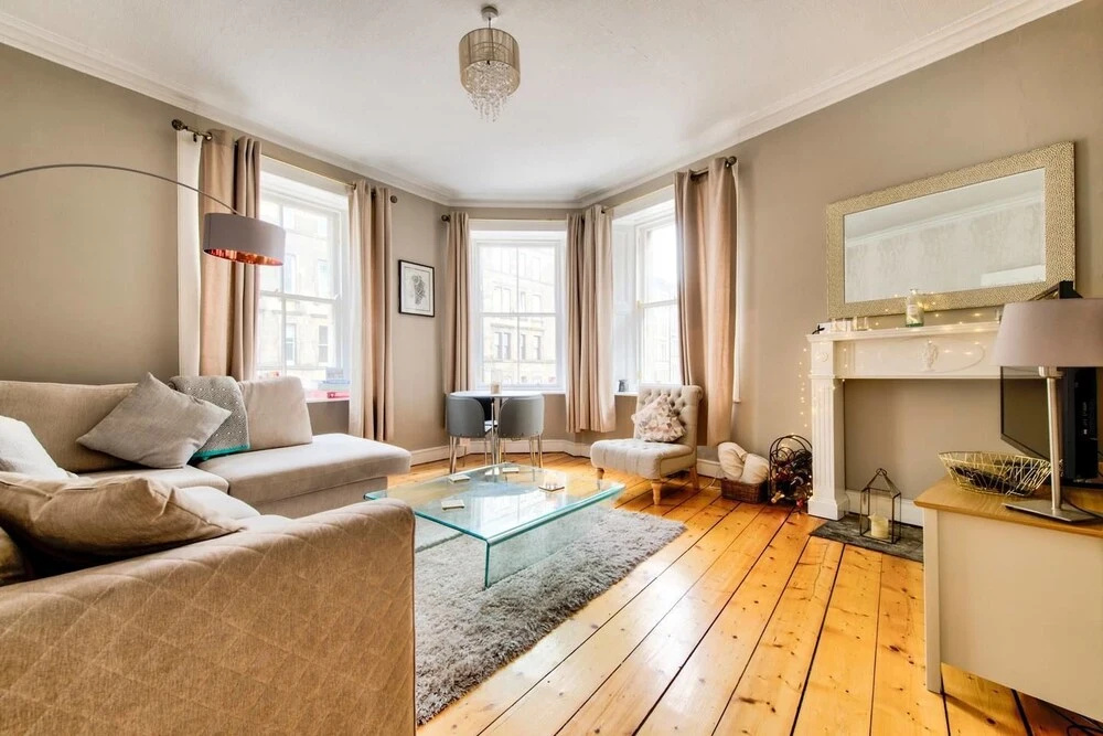 Gorgeous Modern Apartment in Canonmills