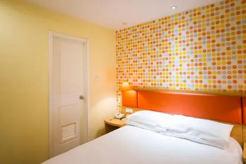 HanTing Hotel (Jilin Caifu Plaza)