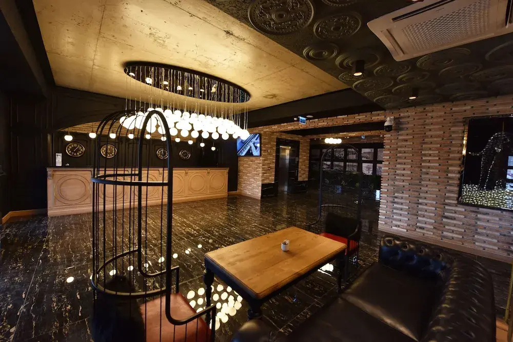 Bayberd Hotel