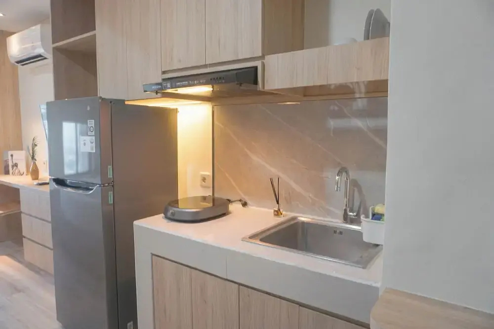 Simple Compact Studio At Apartment Pollux Chadstone