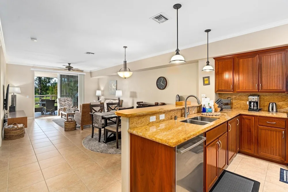 Big Island Waikoloa Beach Villas N22 2 Bedroom Condo