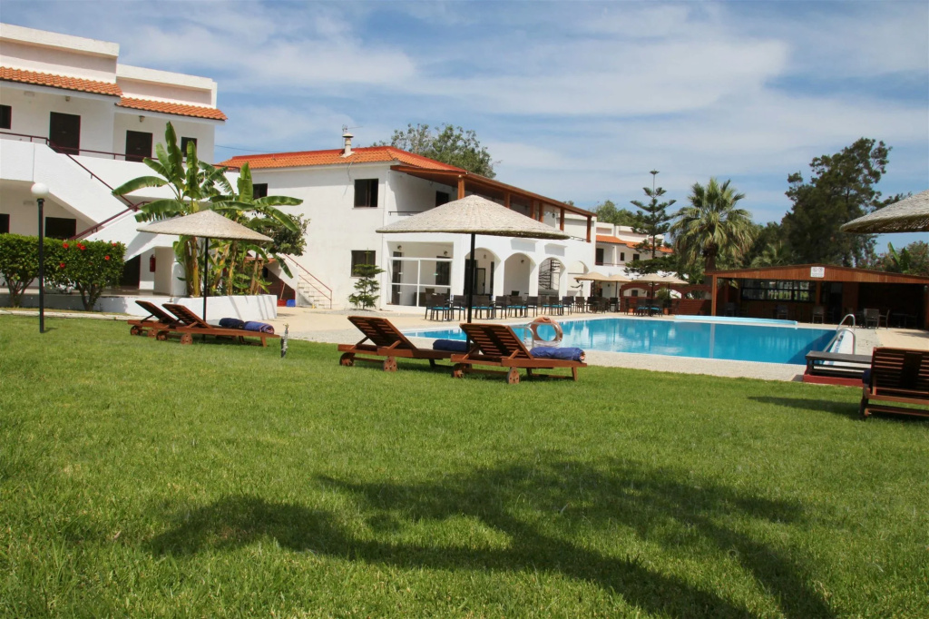 Vallian Village Hotel