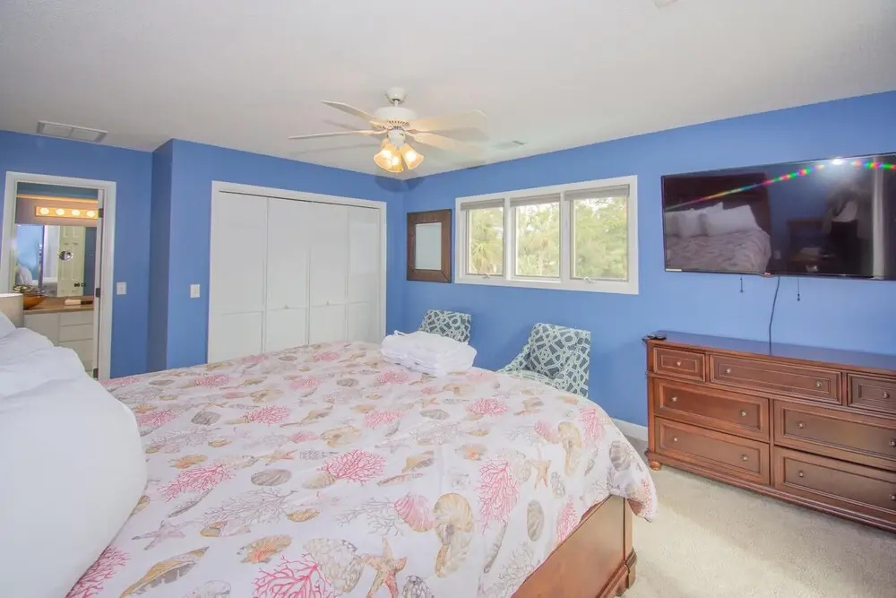702 Whiting Rd
