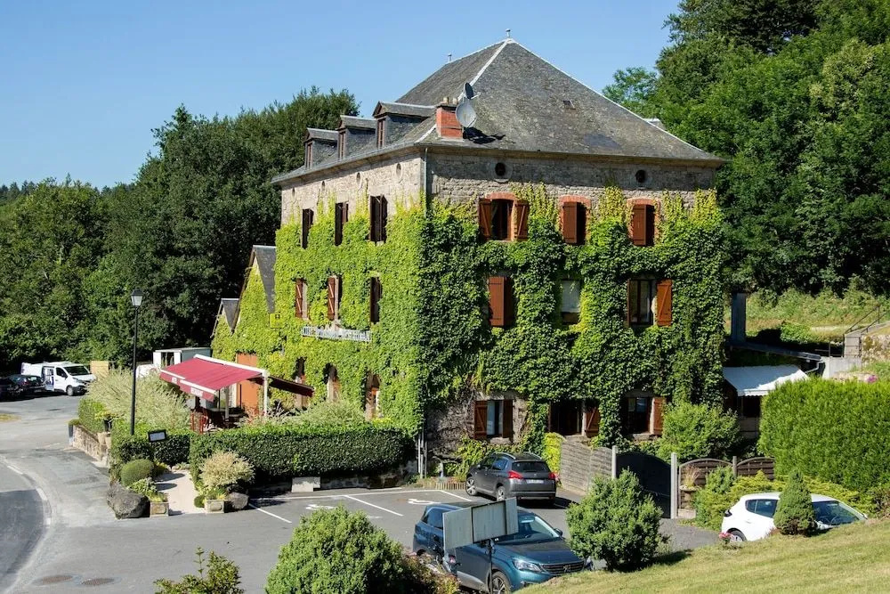 Logis Hôtel Restaurant La Brasserie