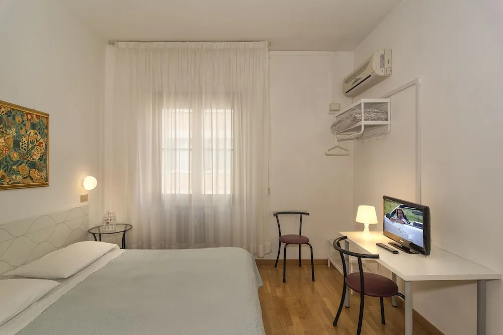 Hotel Cecile