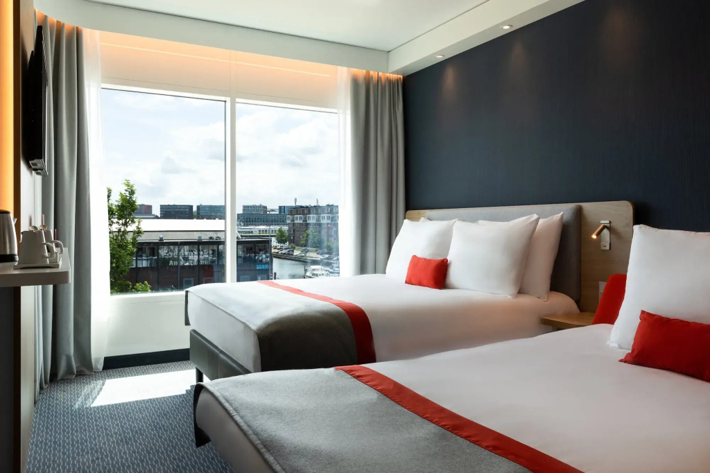 Holiday Inn Express Amsterdam - North Riverside by IHG