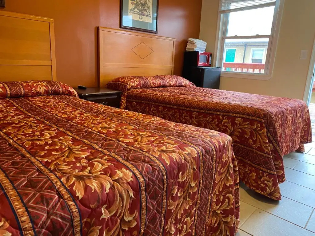 Offshore Motel