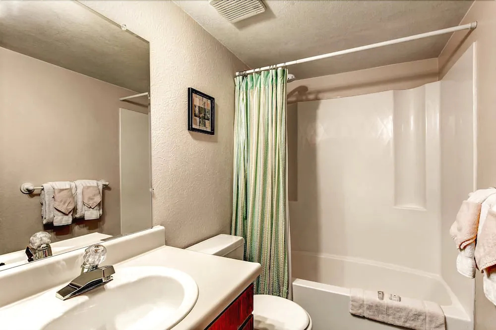205 F Buffalo Ridge 2 Br condo by RedAwning