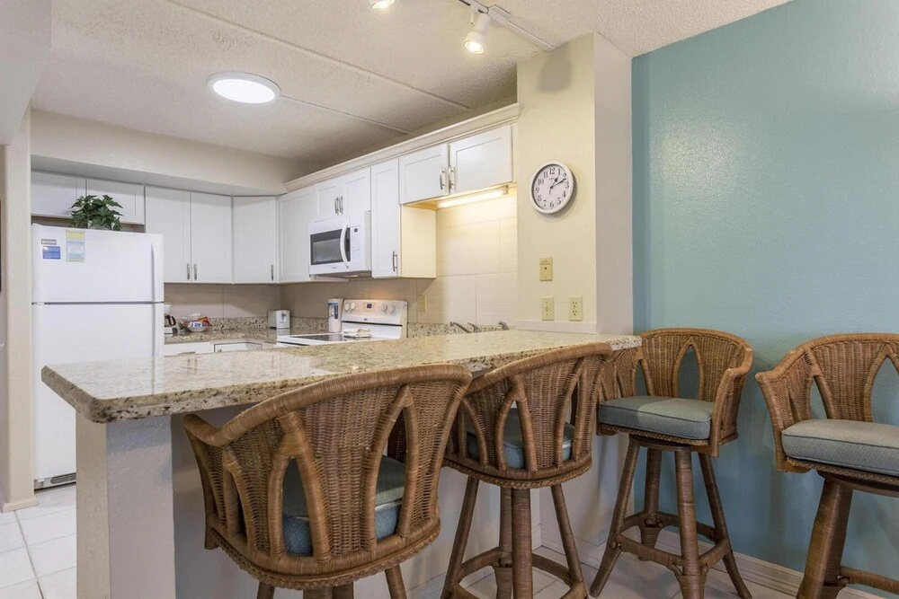 Gulfview II Condominium 611
