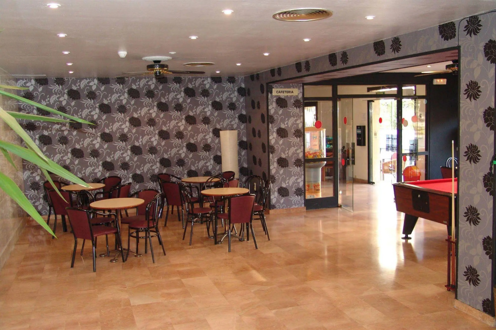 Hotel Montañamar