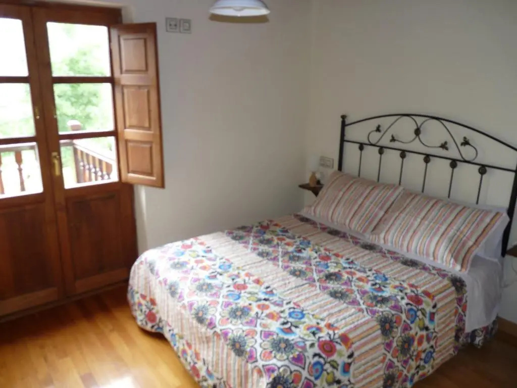 CASA IRIS, tranquilidad a 5' de Cangas de Onís