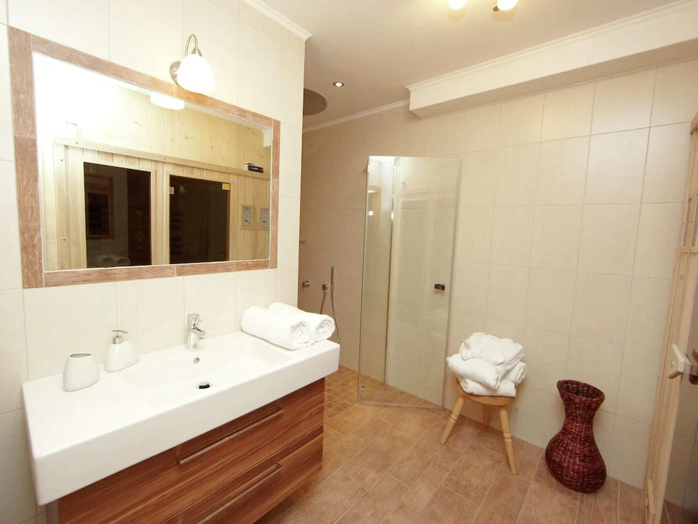 Cozy Holiday Home with Infrared Sauna in Salzburg